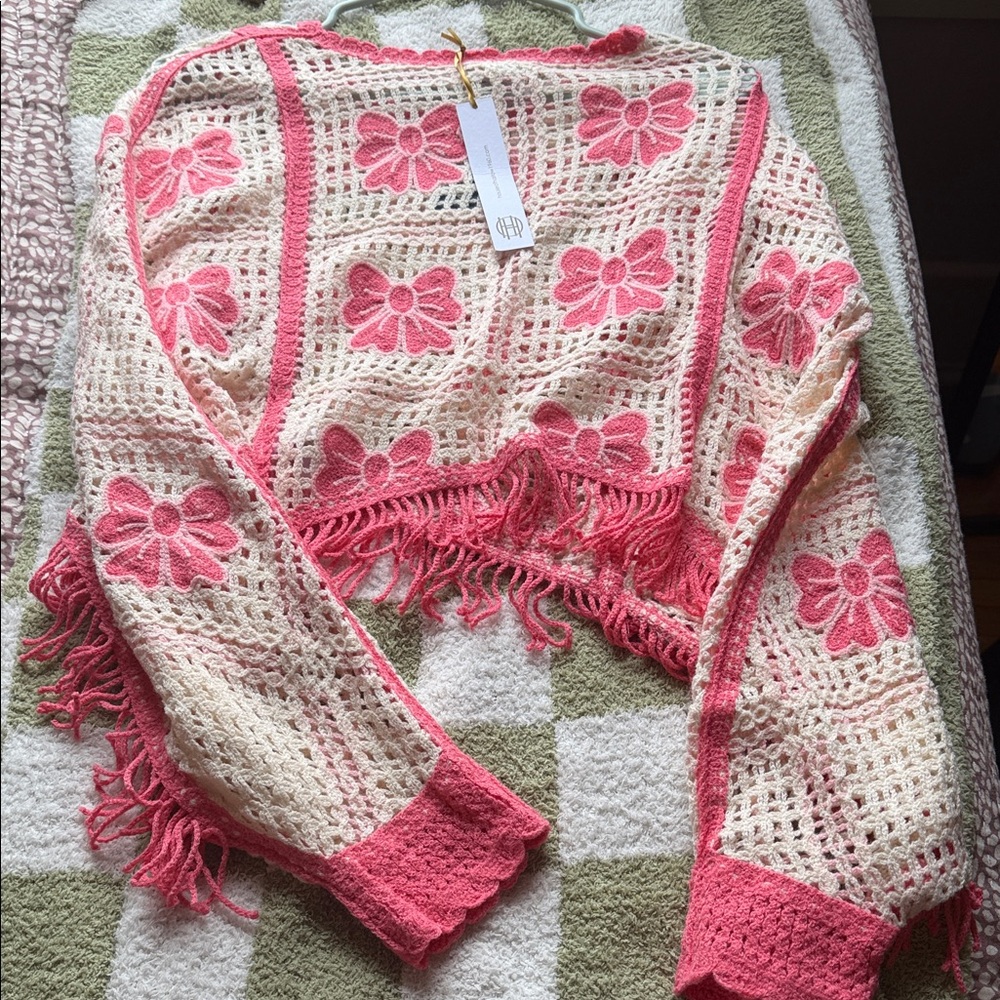 House of Harlow Crochet Floral Openwork Sweater Cardigan in Cream and Pink